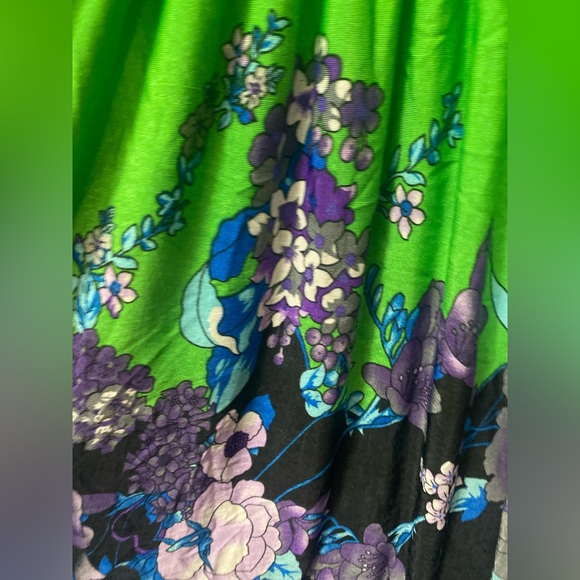 NWT Multicolored thick spaghetti strap dress size medium/large - Picture 3 of 4